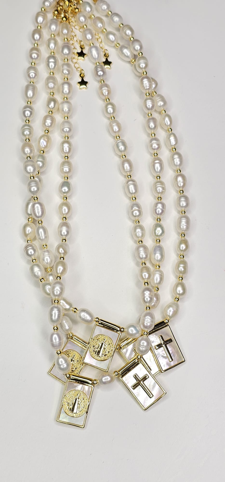 Pearl Scapular